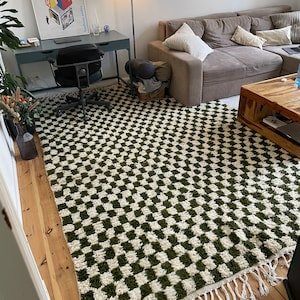 Green Moroccan Wool Rug – Handmade Berber Area Rug – Geometric Beni Ourain Style – Ivory & Green Rug