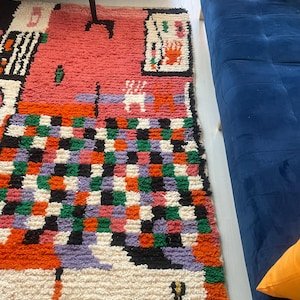 Vintage Moroccan Azilal Rug – Handmade Berber Wool Area Rug – Patchwork Tribal Art Design - Image 6