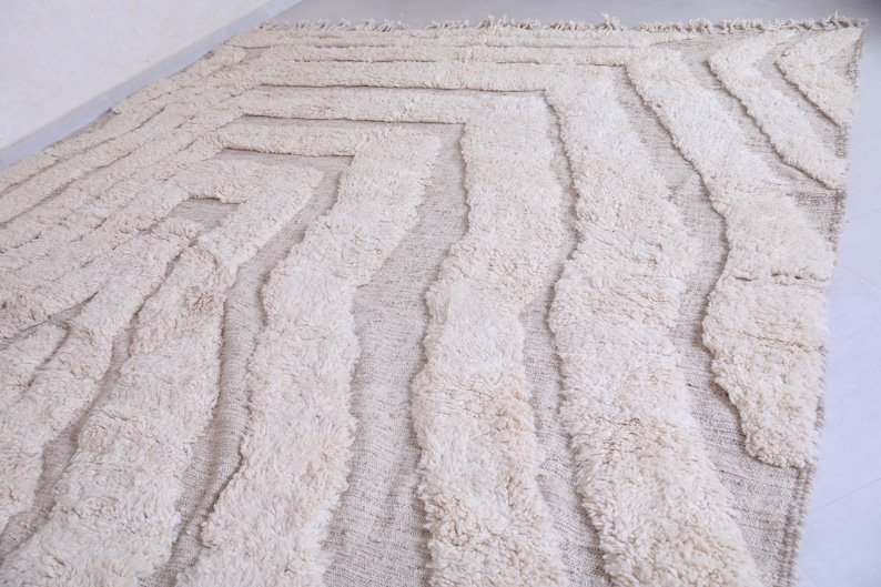 Minimalist Moroccan Wool Rug – Handmade Berber Area Rug – Ivory Geometric Beni Ourain Style - Image 2