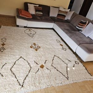 Ivory Moroccan Beni Ourain Rug – Handmade Berber Wool Area Rug – Diamond Pattern Minimal Design