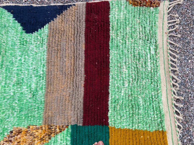 Colorful Moroccan Azilal Rug – Handmade Abstract Wool Rug in Green & Pink, Modern Berber Area Rug - Image 4