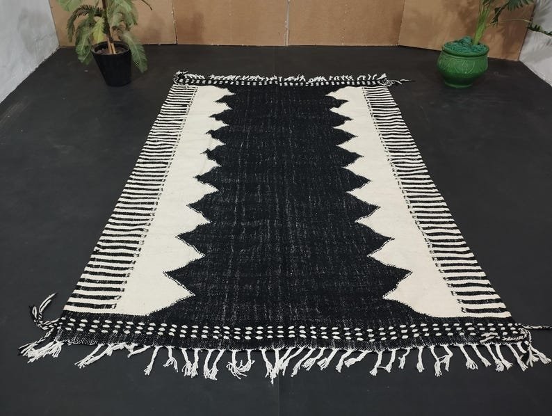 Handmade Black & White Moroccan Kilim Rug: Custom Wool Rug-Custom Large Moroccan Rug – Handmade Berber Carpet –Made in Morocco-tapis berbere
