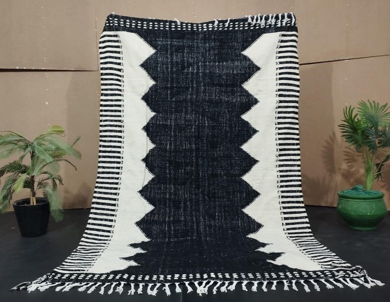 Handmade Black & White Moroccan Kilim Rug: Custom Wool Rug-Custom Large Moroccan Rug – Handmade Berber Carpet –Made in Morocco-tapis berbere - Image 10