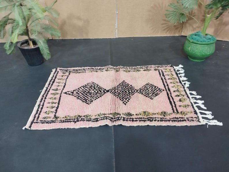 Handwoven Hot Pink Moroccan Rug-Custom Large Moroccan Rug-Handmade Berber Carpet – Made in Morocco-tapis berbere-MULTICOLORED ROUND WOOL Rug - Image 3