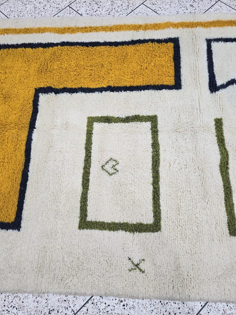 Custom Large Moroccan Rug – Handmade Berber Carpet – Made in Morocco-tapis berbere-MULTICOLORED ROUND WOOL Rug - Image 9