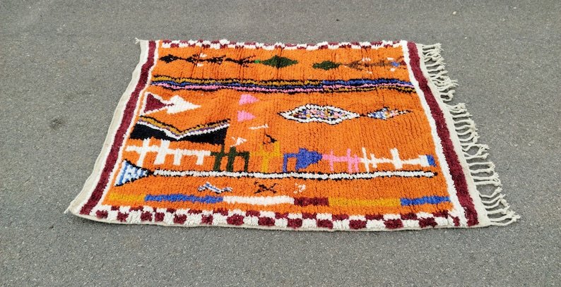 Hand-Knotted Wool Moroccan Rug: Tribal Berber Design - Image 5