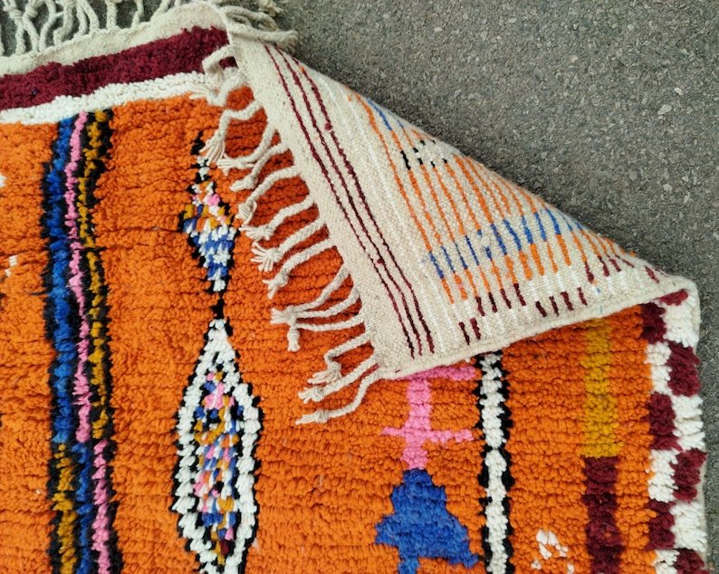 Hand-Knotted Wool Moroccan Rug: Tribal Berber Design - Image 10