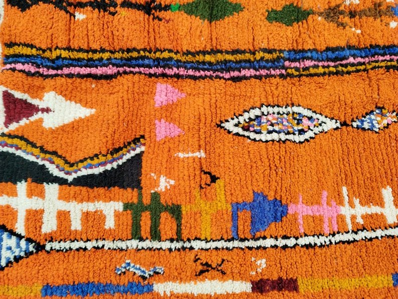 Hand-Knotted Wool Moroccan Rug: Tribal Berber Design - Image 9